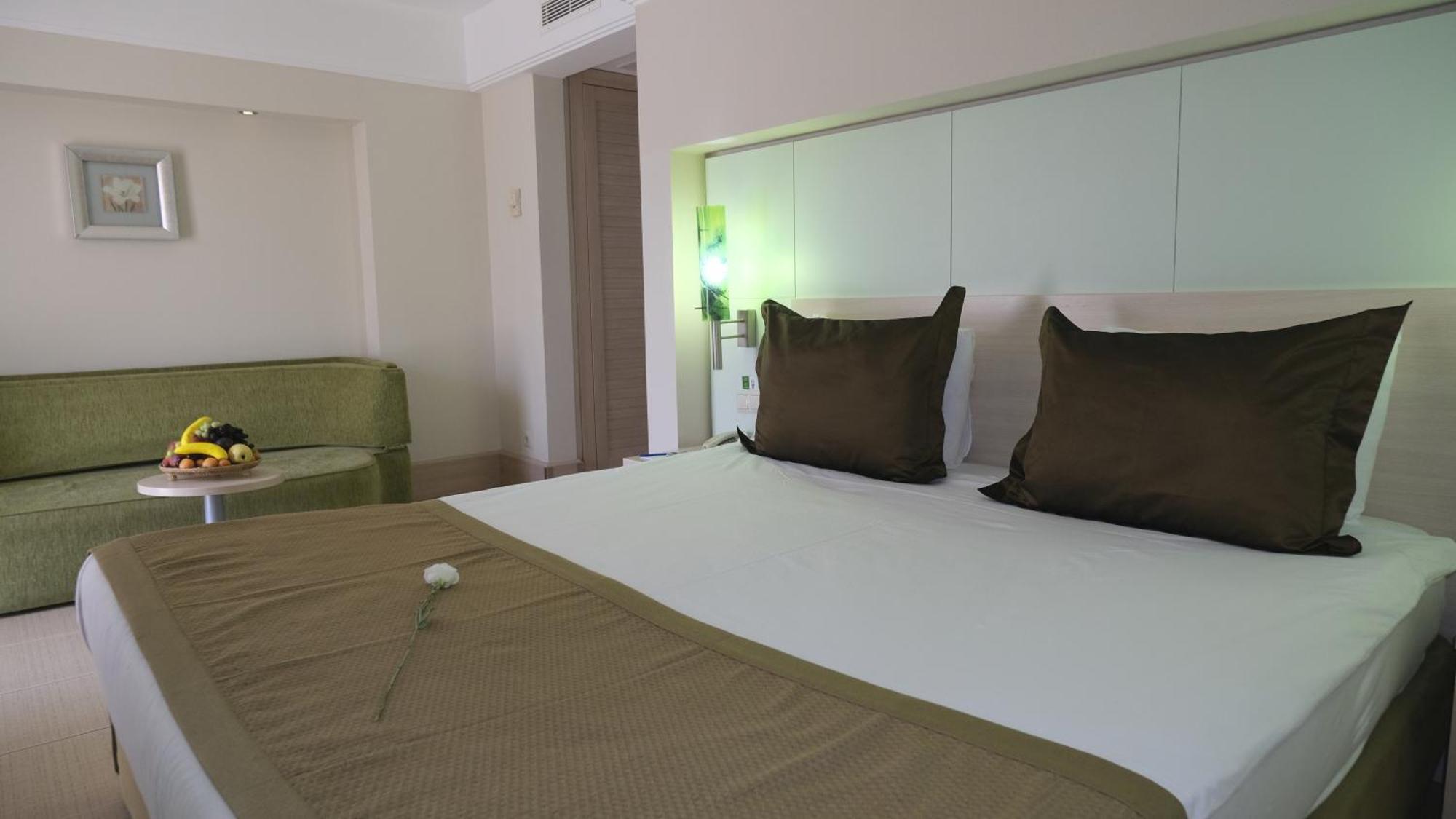 Ambassador Hotel & Spa 安塔利亚 外观 照片