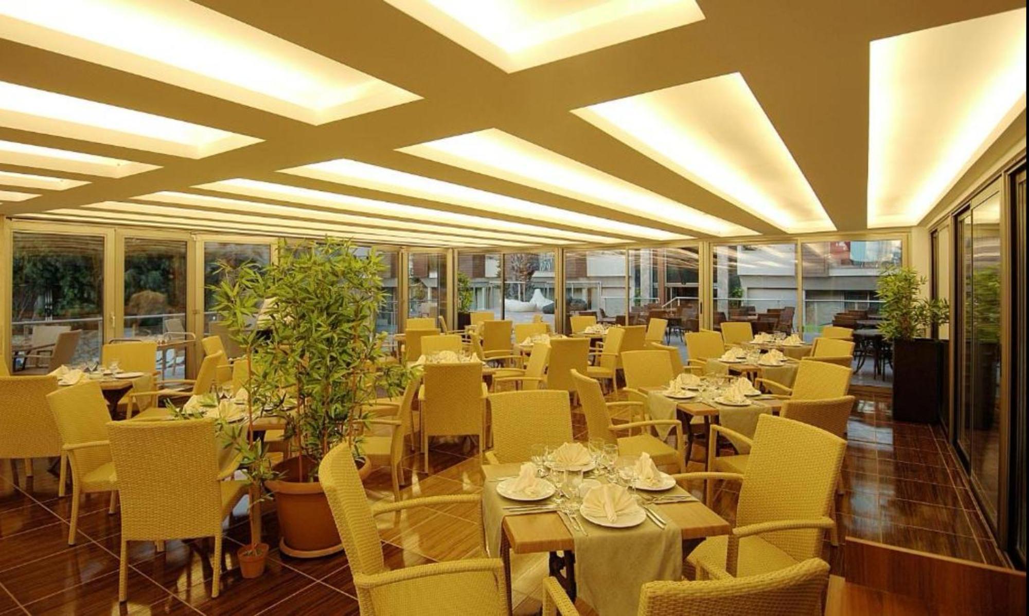 Ambassador Hotel & Spa 安塔利亚 外观 照片
